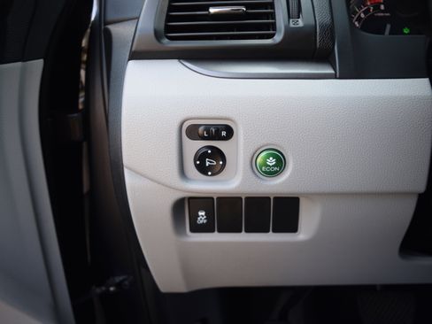 Used 2017 Honda Pilot EX-L image 7