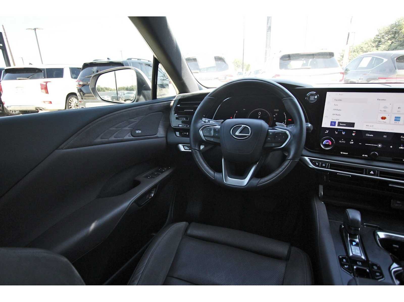 Used 2023 Lexus RX 350 AWD w/ Accessory Package (Z1) image 6