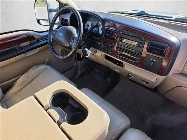 Used 2005 Ford F350 Lariat AWD/4WD image 10