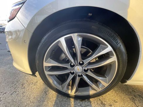 Used 2025 Chevrolet Malibu LT image 34