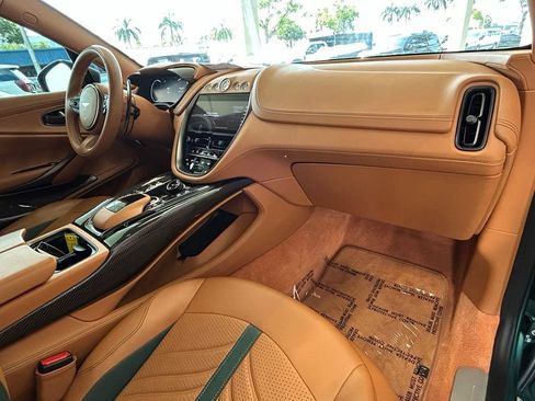 Used 2024 Aston Martin DBX 707 AWD/4WD image 25