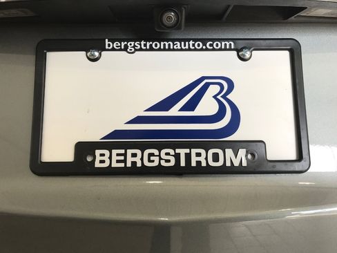 Certified 2023 Buick Enclave Essence w/ Experience Buick Package image 20