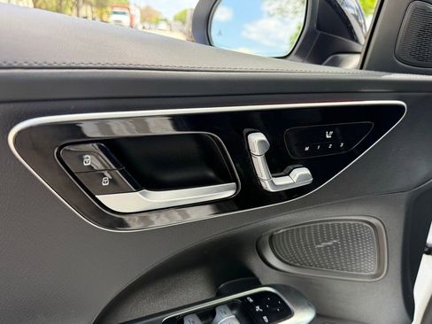 Used 2024 Mercedes-Benz C 300 Sedan image 39