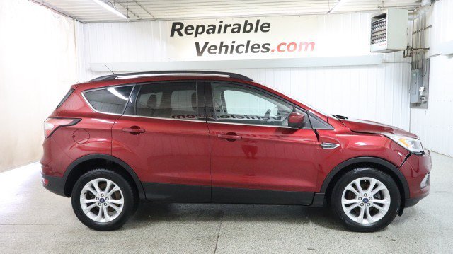 Used 2017 Ford Escape SE w/ Equipment Group 201A FWD image 4