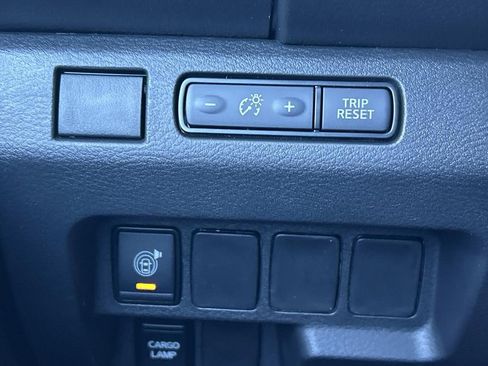 New 2026 Nissan Frontier SV w/ All-Weather Content Package AWD/4WD image 27