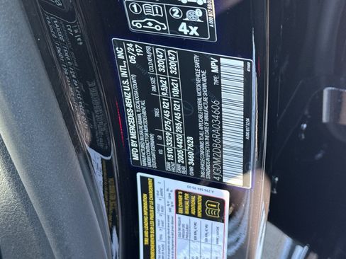 Used 2024 Mercedes-Benz EQS 450+ SUV image 27