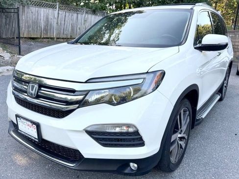 Used 2016 Honda Pilot Elite image 3