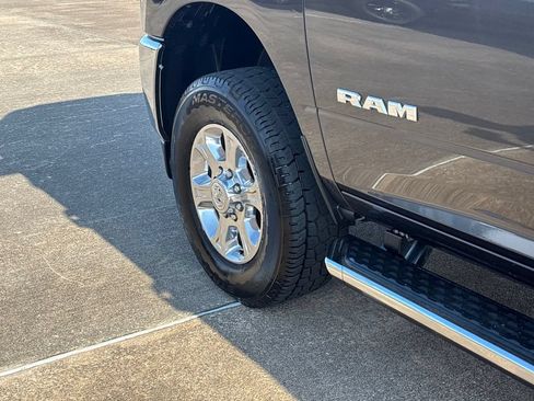 Used 2024 RAM 2500 Big Horn AWD/4WD image 14