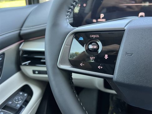 New 2025 Nissan Murano SL w/ Cargo Package image 9