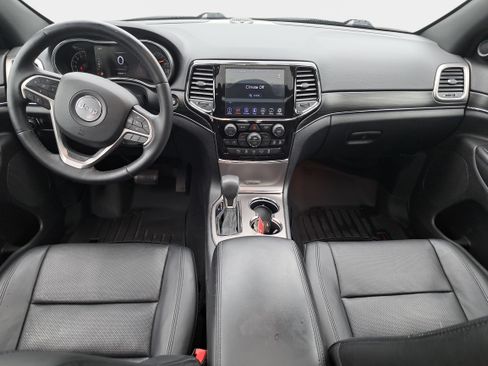 Used 2019 Jeep Grand Cherokee Limited w/ Luxury Group II AWD/4WD image 9
