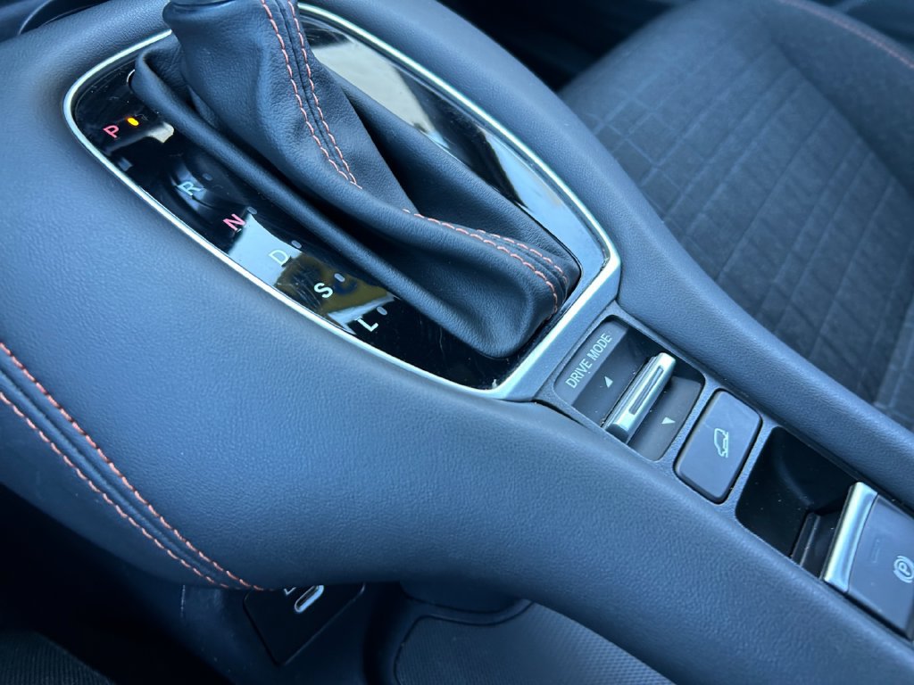 Certified 2024 Honda HR-V Sport image 30