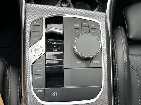 Certified 2026 BMW 330i xDrive Sedan AWD/4WD image 13