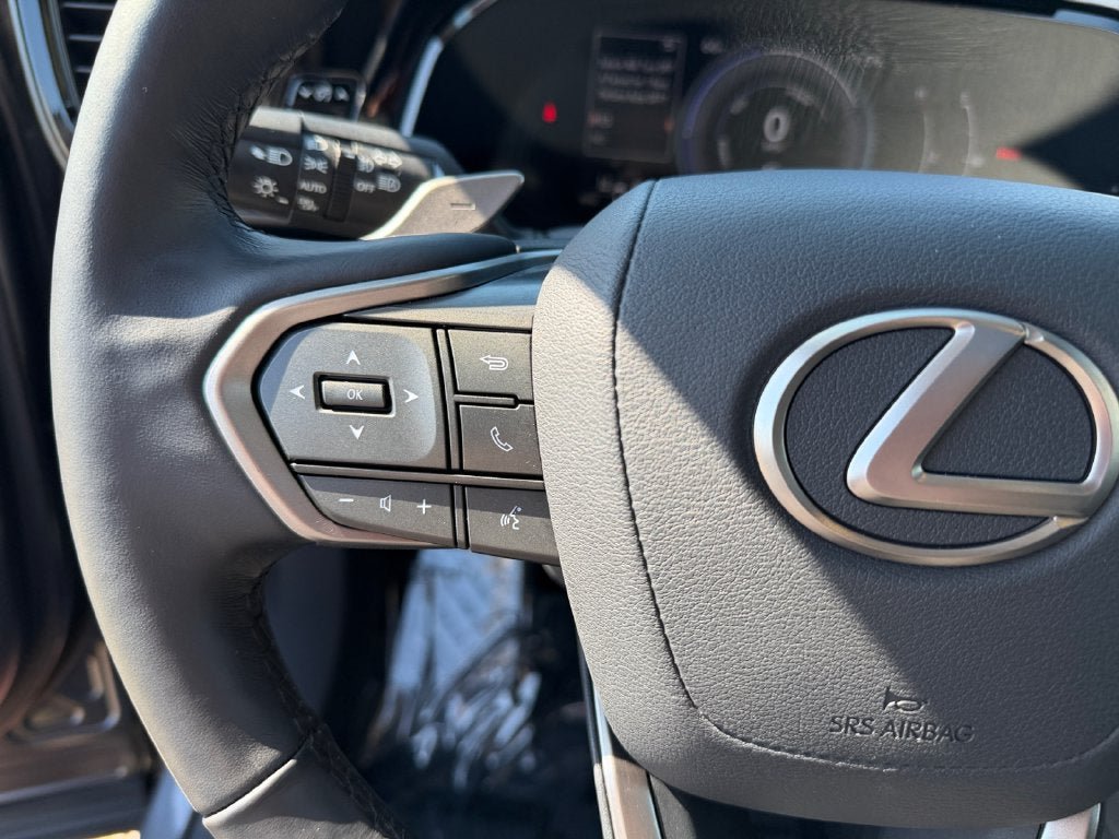 Used 2024 Lexus NX 350h AWD image 15