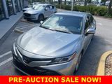 Used 2019 Toyota Camry XLE image 3