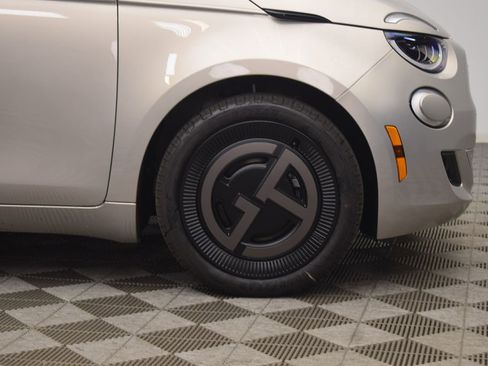 New 2025 FIAT 500 e image 7