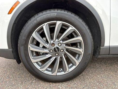 Used 2023 Lincoln Corsair Reserve w/ Equipment Group 201A AWD/4WD image 9