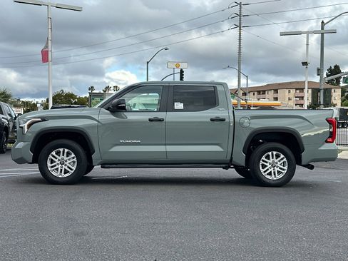 New 2026 Toyota Tundra SR5 image 2