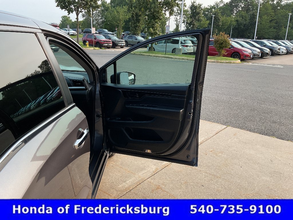 Used 2021 Honda Odyssey Touring image 19
