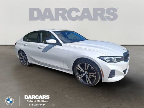 Used 2023 BMW 330i xDrive Sedan w/ Premium Package AWD/4WD image 1