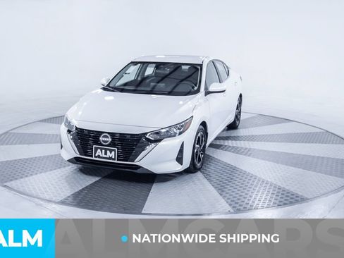 Used 2024 Nissan Sentra SV FWD image 2