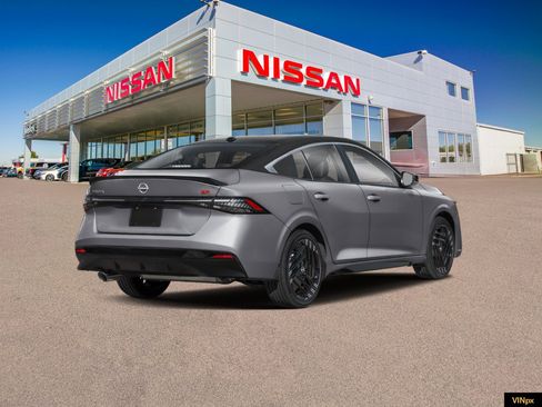 New 2026 Nissan Sentra SR w/ SR Premium Package FWD image 2