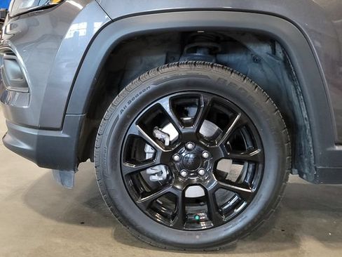 Used 2022 Jeep Compass Latitude w/ Convenience Group AWD/4WD image 14