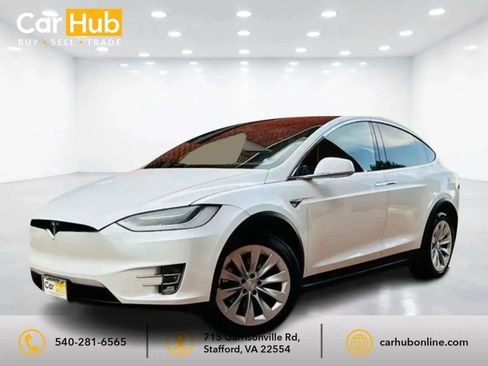 Used 2018 Tesla Model X 100D AWD/4WD image 3