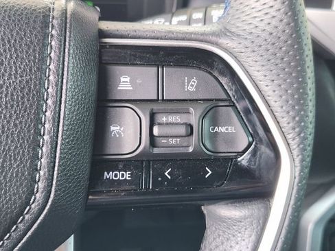 Used 2023 Toyota Sequoia Platinum image 18