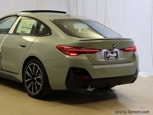 Used 2026 BMW 430i xDrive w/ M Sport Package image 8