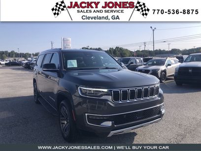 Used 2024 Jeep Wagoneer L Series II w/ Flexible Seating Group
