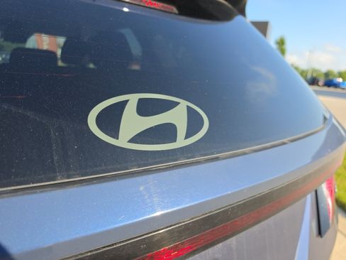 Used 2025 Hyundai Tucson SEL FWD image 19