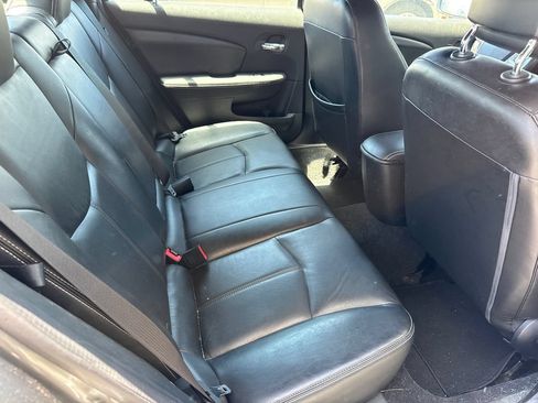Used 2013 Chrysler 200 Limited w/ Sun/Sound Group FWD image 17
