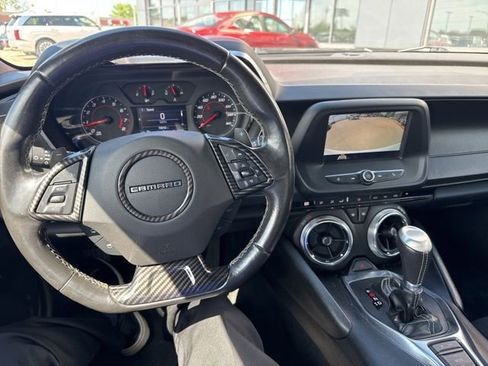 Used 2019 Chevrolet Camaro LT RWD image 2