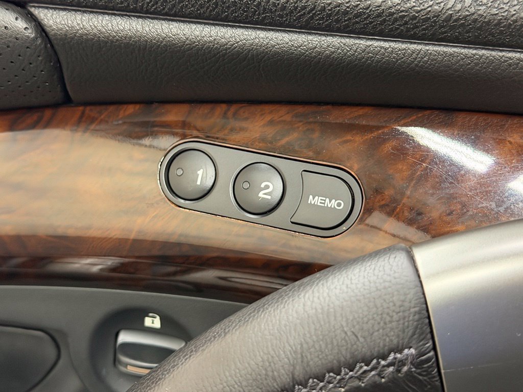 Used 2011 Acura RL w/ Technology Package AWD/4WD image 14
