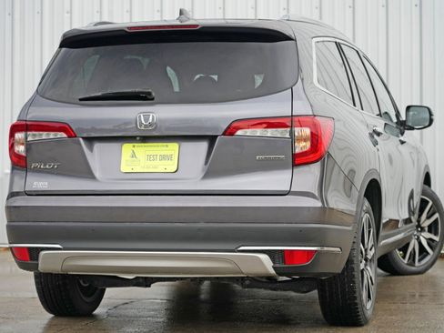 Used 2021 Honda Pilot Touring image 4