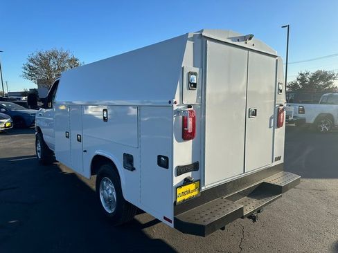 New 2026 Ford E-350 and Econoline 350 Super Duty w/ Power Equipment Group image 4