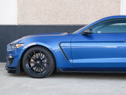 Used 2017 Ford Mustang Shelby GT350 w/ Electronics Package image 7