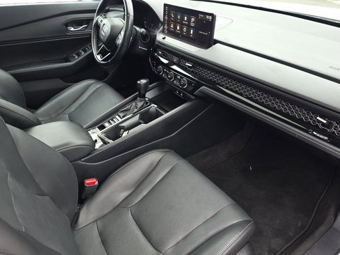 Used 2023 Honda Accord EX-L image 16