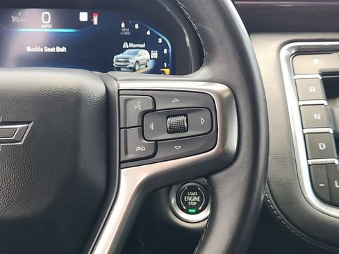 Used 2022 Chevrolet Tahoe Z71 w/ Luxury Package AWD/4WD image 29