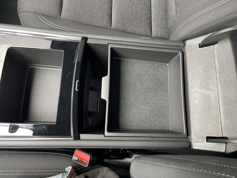 New 2025 Chevrolet Traverse LT w/ Enhanced Driving Package image 55