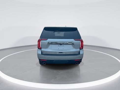 Used 2023 GMC Yukon Denali Ultimate AWD/4WD image 8