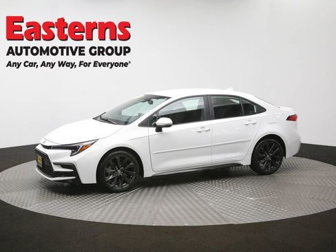 Used 2024 Toyota Corolla SE FWD image 56