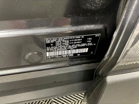 Used 2022 Toyota RAV4 XLE w/ Convenience Package AWD/4WD image 19