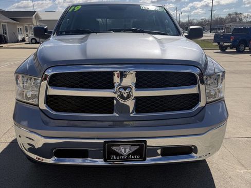 Used 2019 RAM 1500 Classic SLT image 9