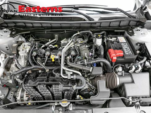 Used 2023 Nissan Altima 2.5 SR AWD/4WD image 6