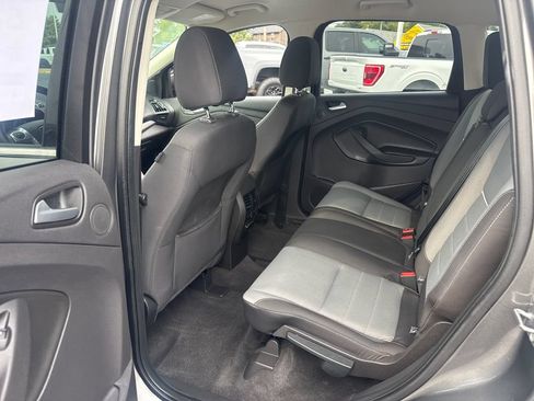 Used 2014 Ford Escape SE w/ Equipment Group 201A AWD/4WD image 14