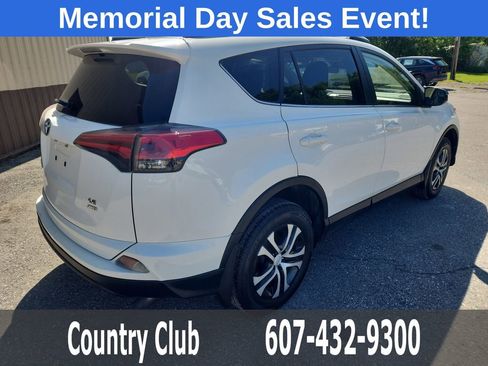 Used 2018 Toyota RAV4 LE w/ All Weather Liner Package AWD/4WD image 8