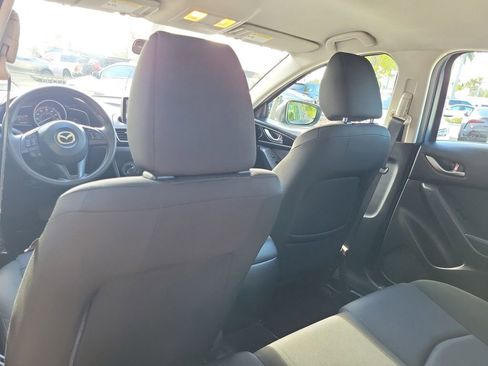 Used 2016 MAZDA MAZDA3 i Sport image 16