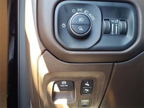 New 2026 RAM 1500 Limited image 24