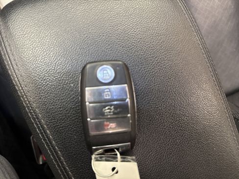 Used 2020 Kia Optima SE image 32